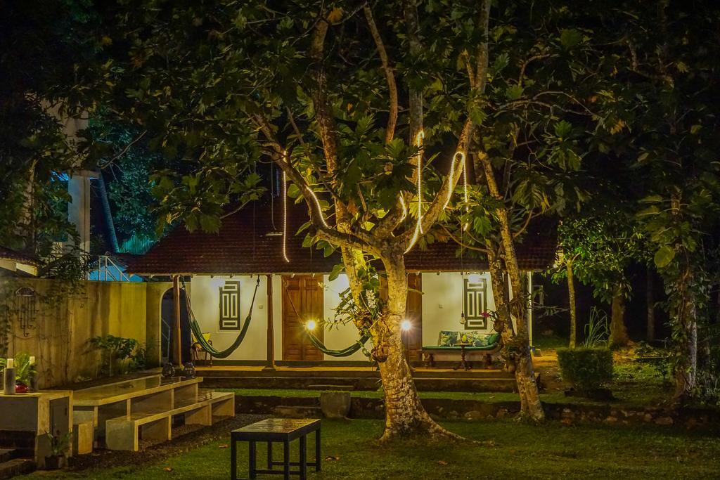 Templeberg Bed & Breakfast Walahanduwa Exterior photo
